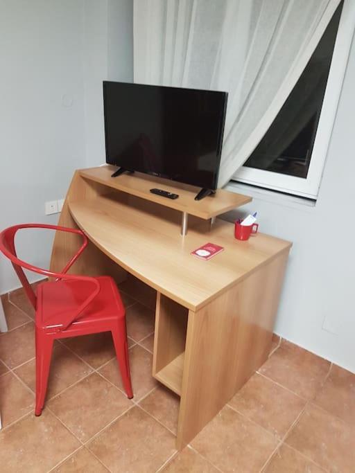 Apartment Modern 40 Sq.m. Near Town Center. *
