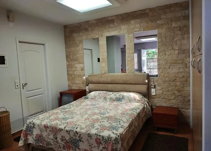 Heraklion Modern Studio 40 Sq.M. Near Town Center.